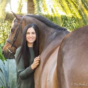 Meet your Posher, Nikki